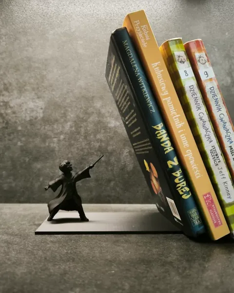 Aparador de Livros Harry Potter